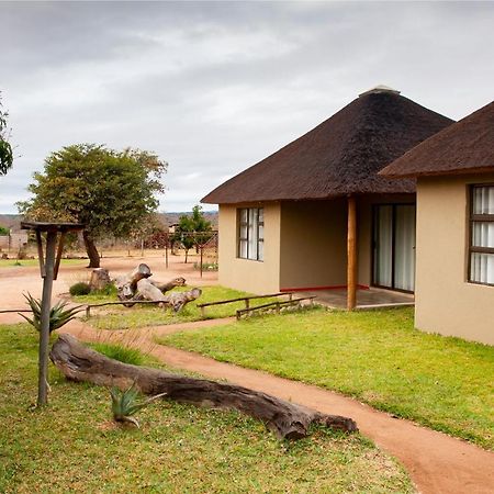Mbabat Bongan Safari Lodge المظهر الخارجي الصورة