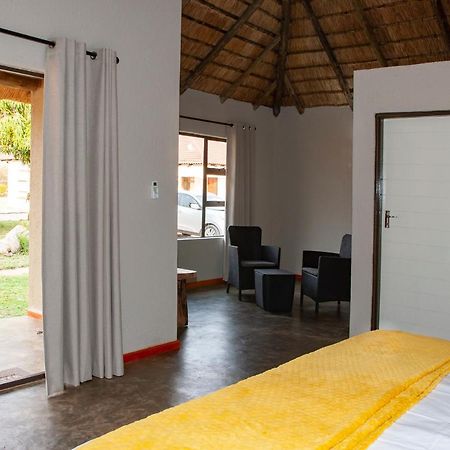 Mbabat Bongan Safari Lodge المظهر الخارجي الصورة