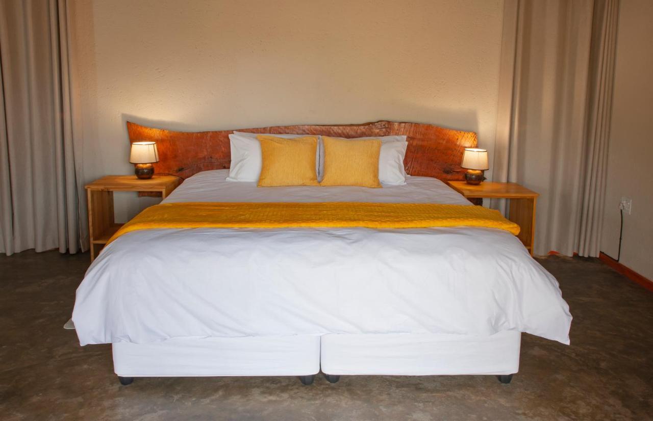 Mbabat Bongan Safari Lodge المظهر الخارجي الصورة
